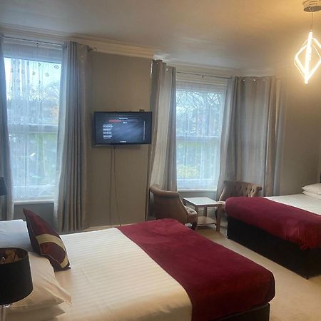Diamonds Lodge Near York Hospital Pokój zdjęcie