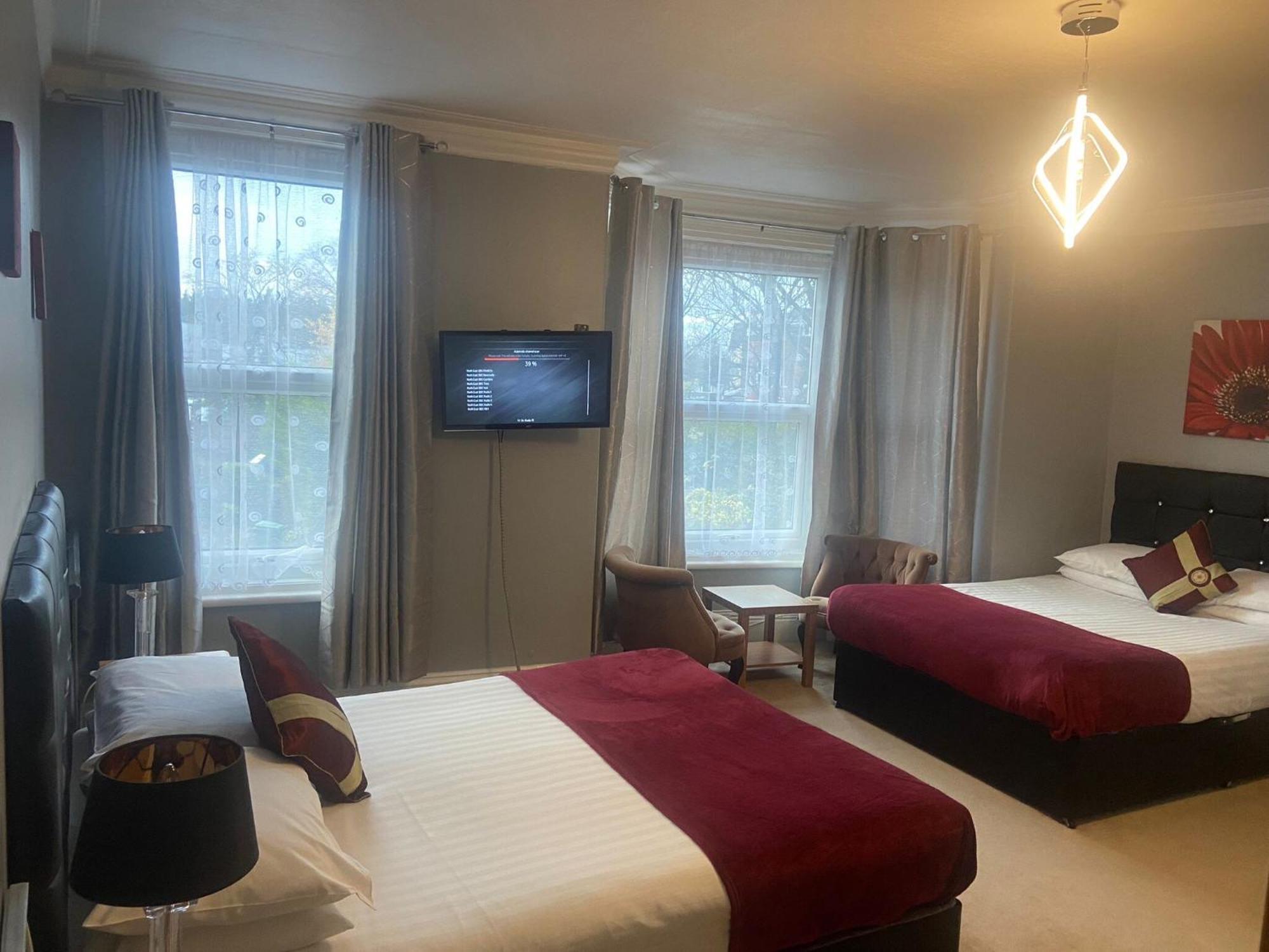Diamonds Lodge Near York Hospital Pokój zdjęcie